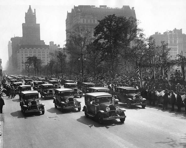 1920s Art Print featuring the photograph Squad Cars In Police Parade by Underwood Archives