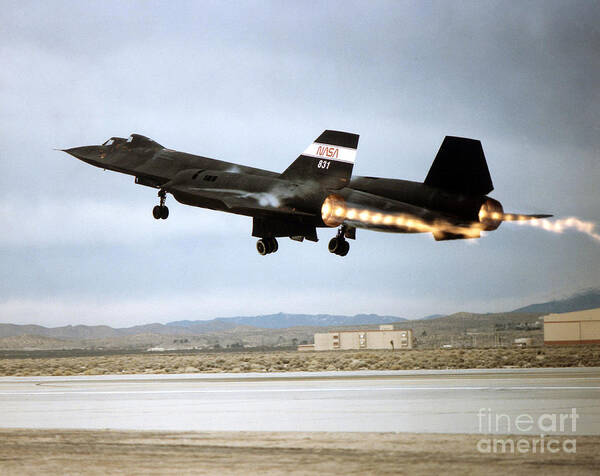 Science Art Print featuring the photograph Sr-71 Blackbird, 1990s by Science Source