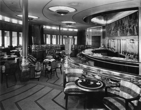 1930-1939 Art Print featuring the photograph Cocktail Lounge by Topical Press Agency