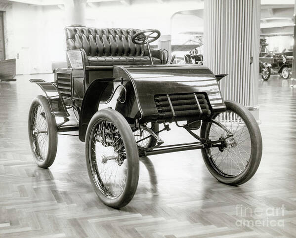 1910-1919 Art Print featuring the photograph Ford Model Car On Showroom Floor by Bettmann