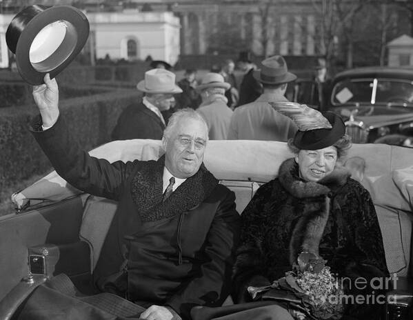 Fedora Art Print featuring the photograph President And Mrs. Roosevelt Riding by Bettmann