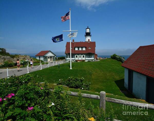 Portland Head Lighthouse Art Print featuring the photograph Gental Breeze at the Portland Head Lighthouse by Steve Brown