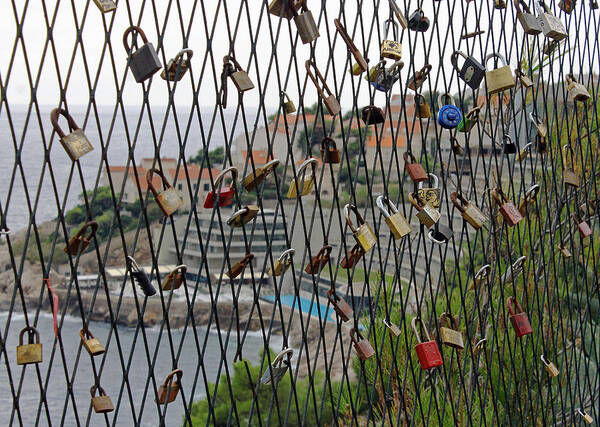 Dubrovnik Love Locks Art Print featuring the photograph Dubrovnik Love Locks by Tony Murtagh