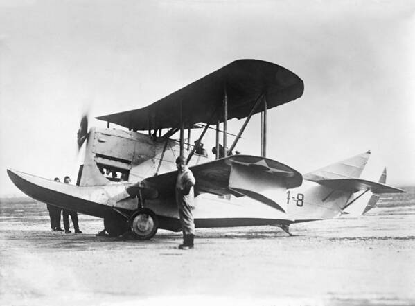 Loening Ol-1a Art Print featuring the photograph Loening amphibian biplane, 1920s by Science Photo Library