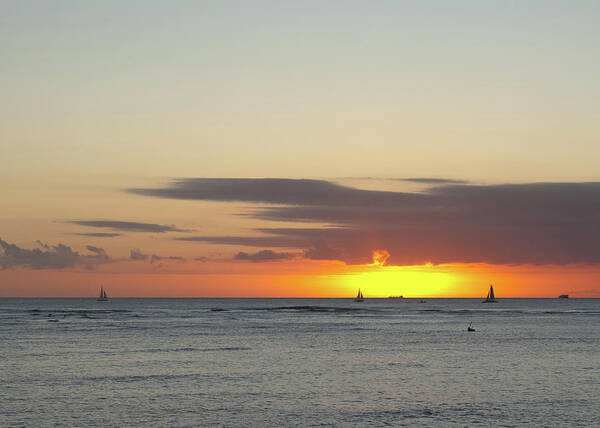 Hawaii Art Print featuring the photograph Waikiki Sunset by Dan McManus