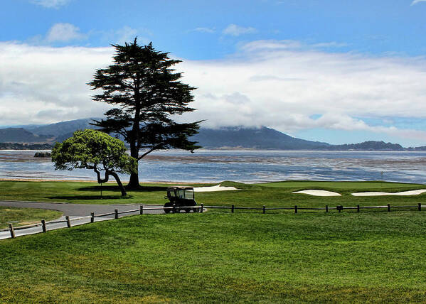 Pebble Beach Art Print featuring the photograph 18th at Pebble Beach Horizontal by Judy Vincent