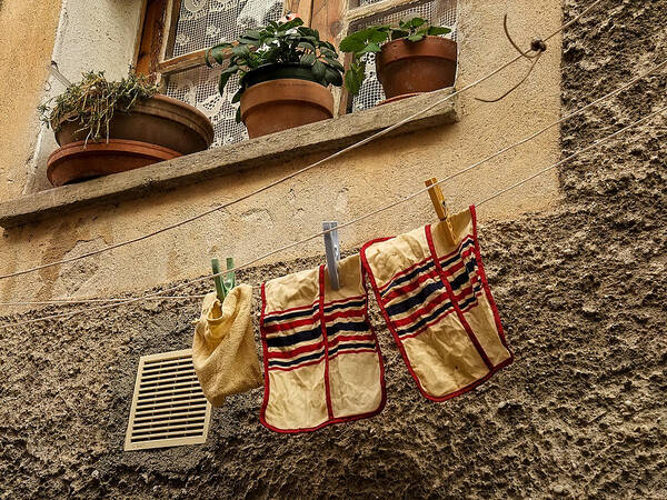 Biot Art Print featuring the photograph Clothesline in Biot by Gary Karlsen