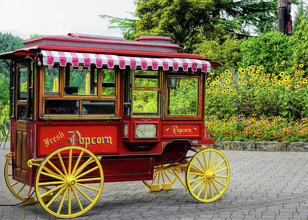 Canada Art Print featuring the photograph Fresh Popcorn at Butchart by Michael Hope