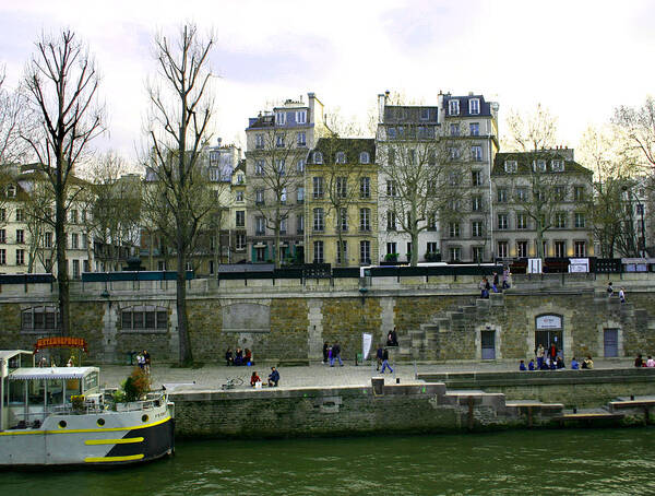 Paris Art Print featuring the photograph Quai de Seine by Hans Jankowski