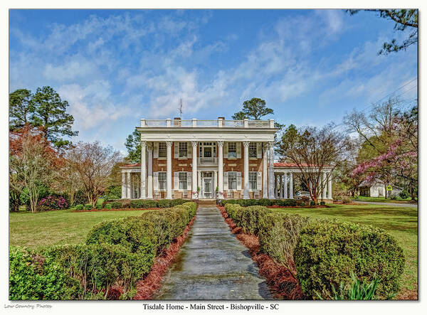 Bishopville Manor Art Print featuring the photograph The Tisdale Manor by Mike Covington