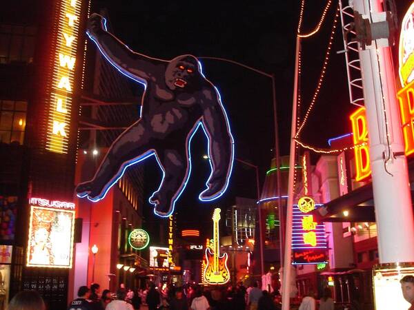 Universal Studios Pasadena California Art Print featuring the photograph Universal King Kong by Kenny Glover