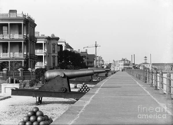 Vintage Art Print featuring the photograph Vintage Charleston Battery by Dale Powell