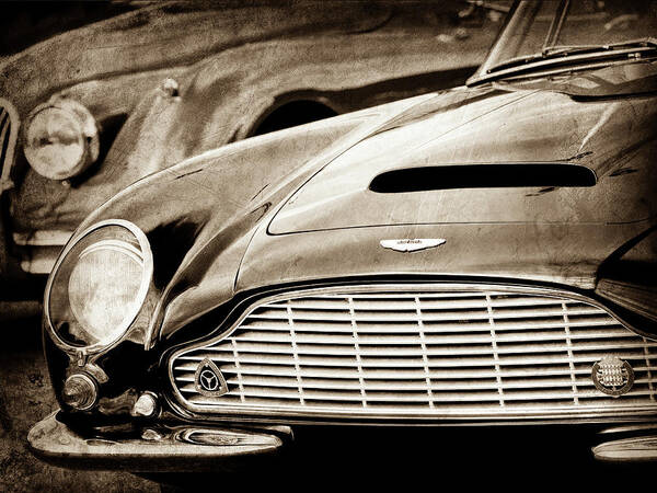 1965 Aston Martin Db6 Short Chassis Volante Grille-0970scl Art Print featuring the photograph 1965 Aston Martin DB6 Short Chassis Volante Grille-0970scl by Jill Reger