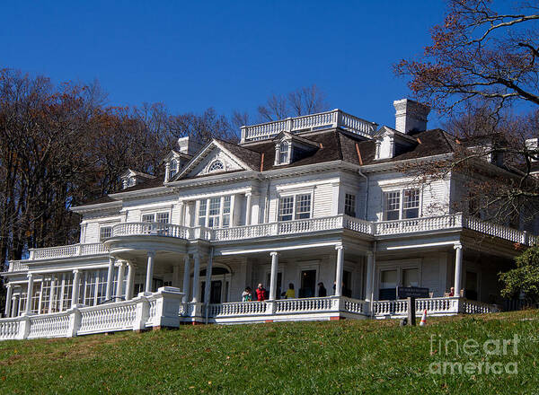 Blue Ridge Parkway Art Print featuring the photograph Flat Top Manor in the Moses Cone Memorial Park by L Bosco