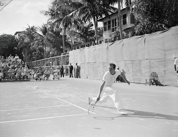 Tennis Art Print featuring the photograph Fred Perry On The Court by Bert Morgan