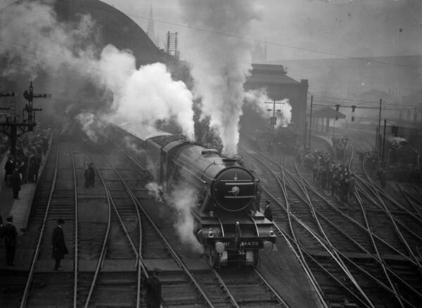 Rail Transportation Art Print featuring the photograph Non-stop Scotsman by Walter Bellamy