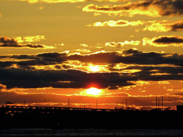 Sunset Art Print featuring the photograph Split Sunset over Philadelphia by Linda Stern