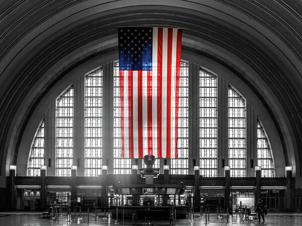 Interior Union Terminal Station Cincinnati Art Print featuring the photograph Cincinnati Union Terminal Interior American Flag by Sharon Popek
