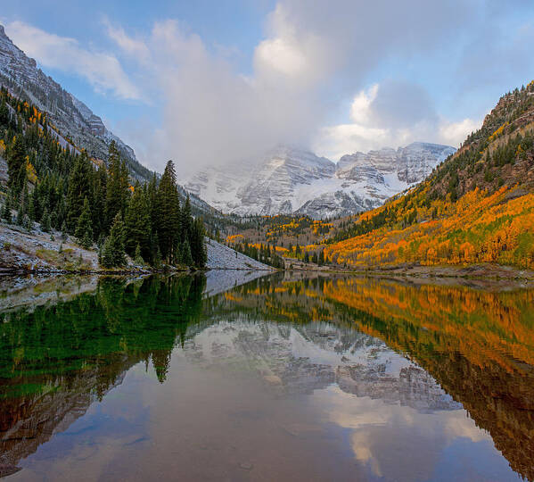 Maroon Bells Art Print featuring the photograph In Between Snowfall by Tim Reaves