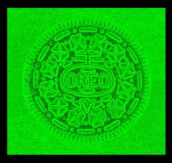 Oreo Art Print featuring the photograph OREO in GREEN by Rob Hans