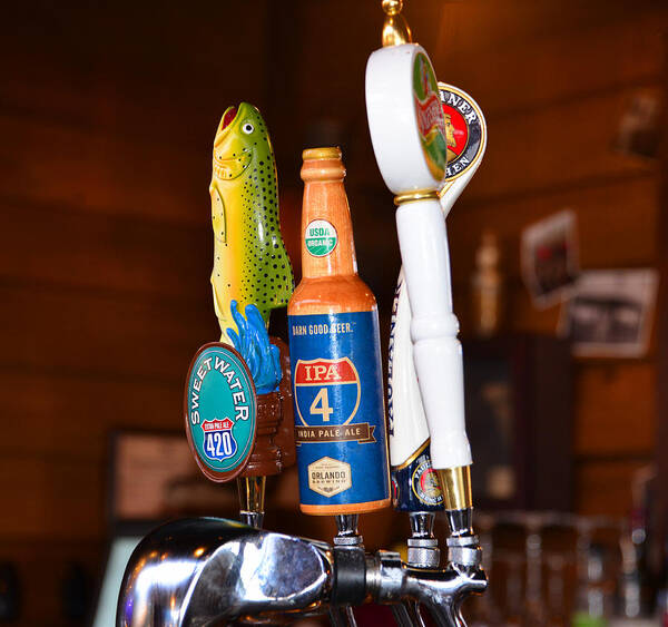 Beer Art Print featuring the photograph Beers on Tap #1 by David Lee Thompson