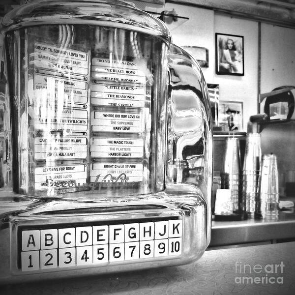 Mini-jukebox Art Print featuring the photograph Name That Tune #2 by Peggy Hughes