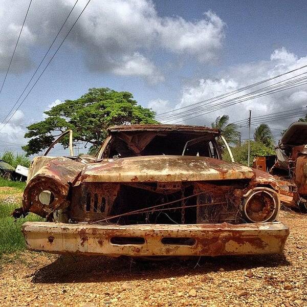 Iphoneonly Art Print featuring the photograph Rusty Car by OpɹᏌnpǝ 
