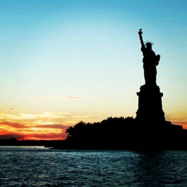 Beautiful Art Print featuring the photograph Statue Of Liberty by Rusta Tores