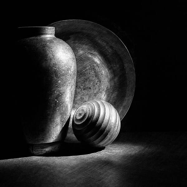 Vase Art Print featuring the photograph Light And Shadows by Mark Fuller