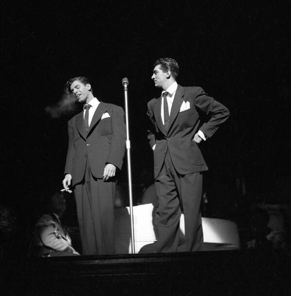 1950-1959 Art Print featuring the photograph Martin And Lewis Show At The New York #1 by Donaldson Collection