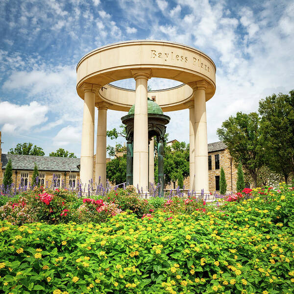 Tulsa Art Print featuring the photograph A Tulsa Tradition At Bayless Plaza by Gregory Ballos