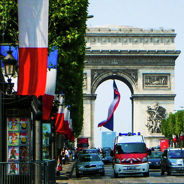 France Art Print featuring the photograph The Arc de Triomphe by Jim Feldman