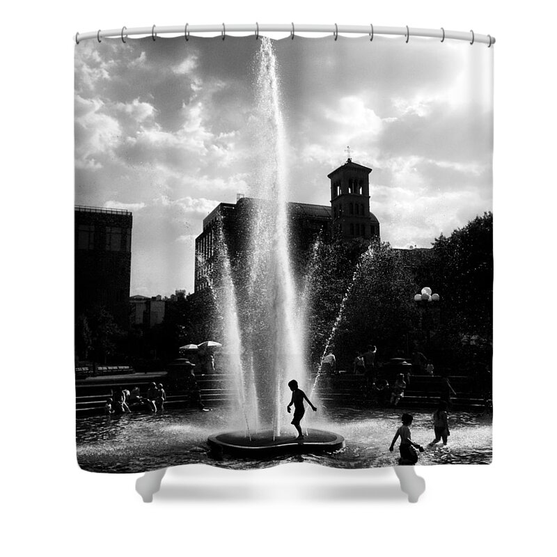 Washington Square Park Shower Curtain featuring the photograph Heat Wave #2 by Natasha Marco