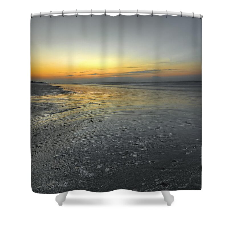 Atlantic Ocean Shower Curtain featuring the photograph Sunrise on Hilton Head Island #2 by Peter Lakomy
