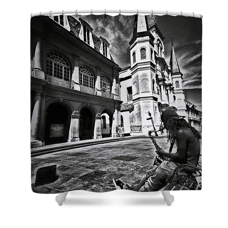 Black And White Shower Curtain featuring the photograph A Buck At A Time by Robert McCubbin