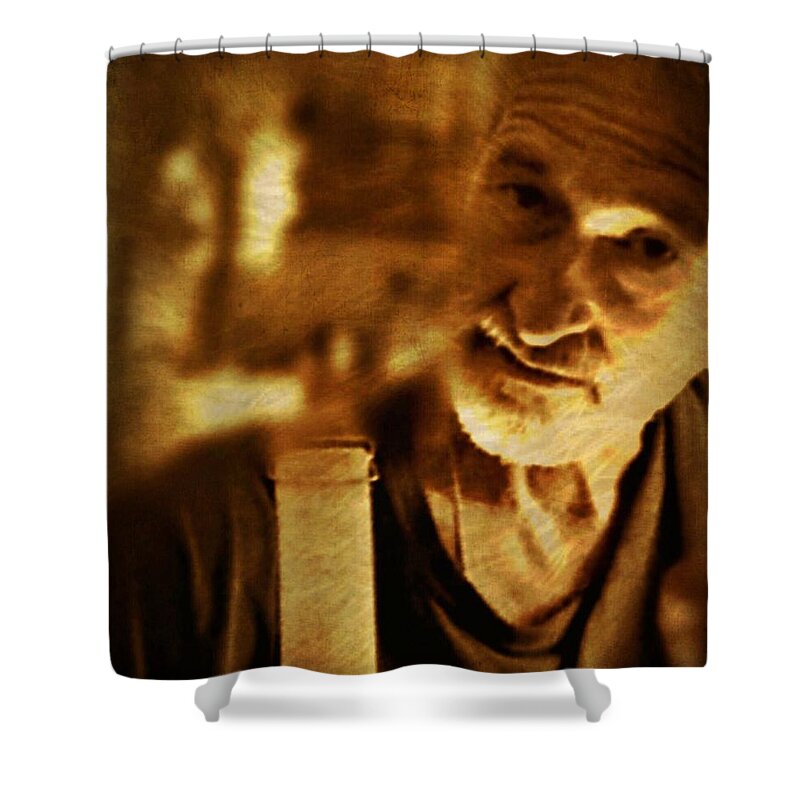 Portrait Shower Curtain featuring the photograph A moments pause by Suzy Norris