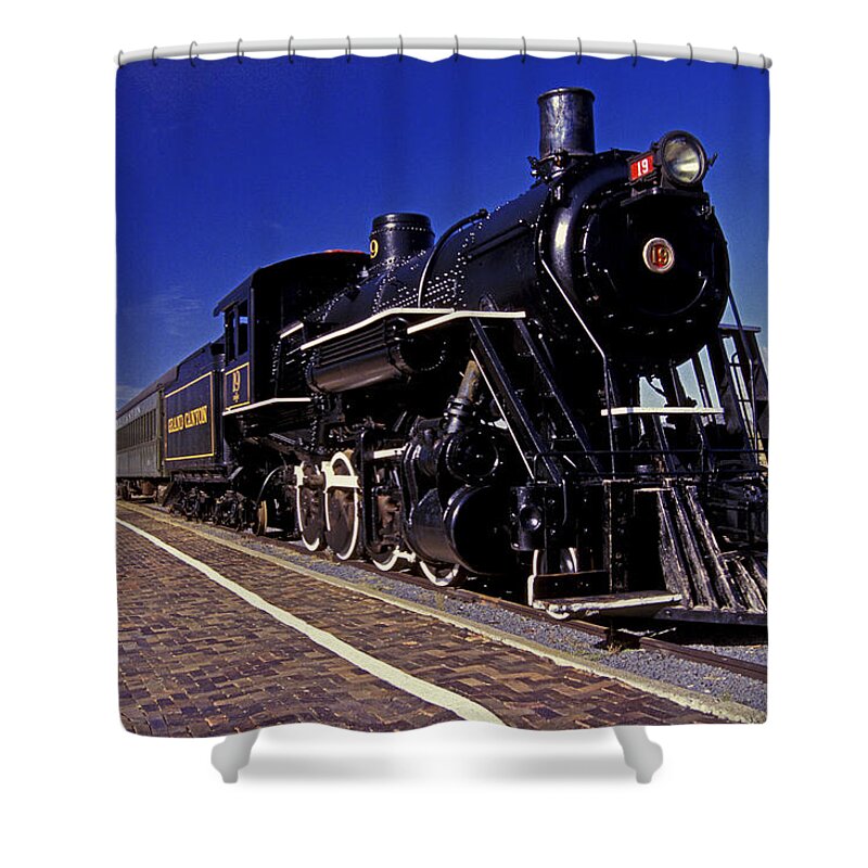 Railroad Shower Curtain featuring the photograph Awaiting Passengers by Paul W Faust - Impressions of Light