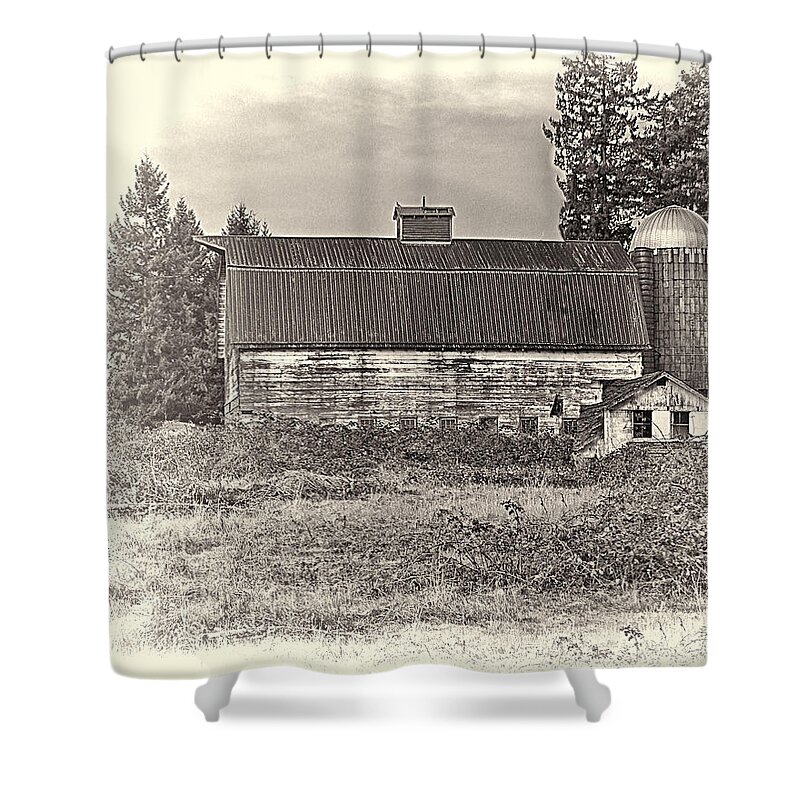 Ron Roberts Photography Shower Curtain featuring the photograph Barn With Silo by Ron Roberts