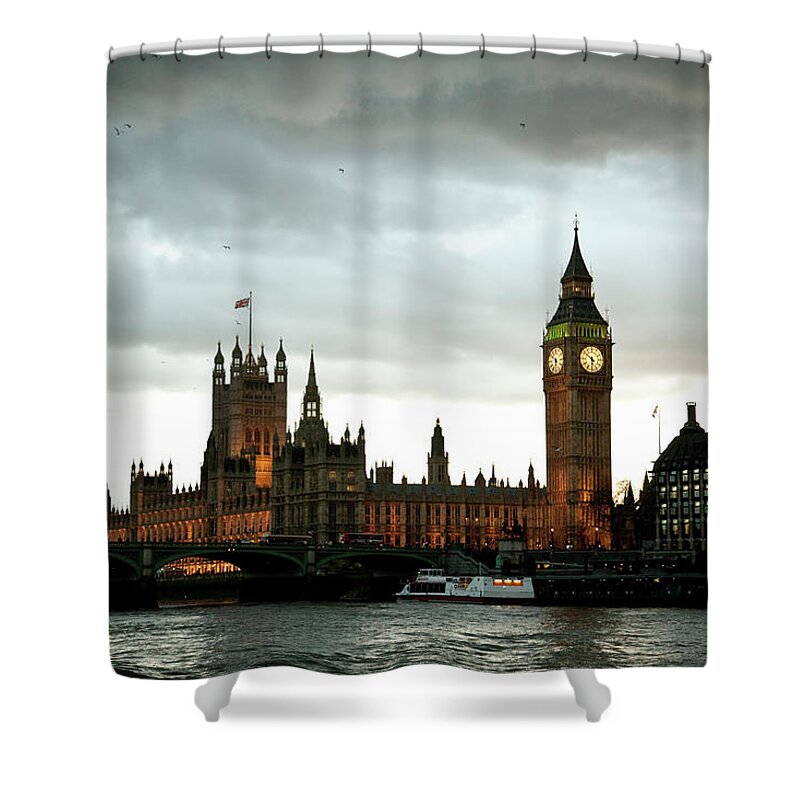 Clock Tower Shower Curtain featuring the photograph Big Ben And Houses Of Parliament by Henry Donald