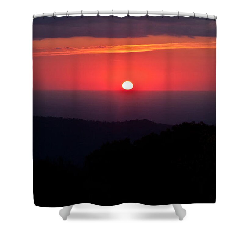 Shenandoah National Park Shower Curtain featuring the photograph Blue Ridge Mountain Sunrise by Suzanne Stout