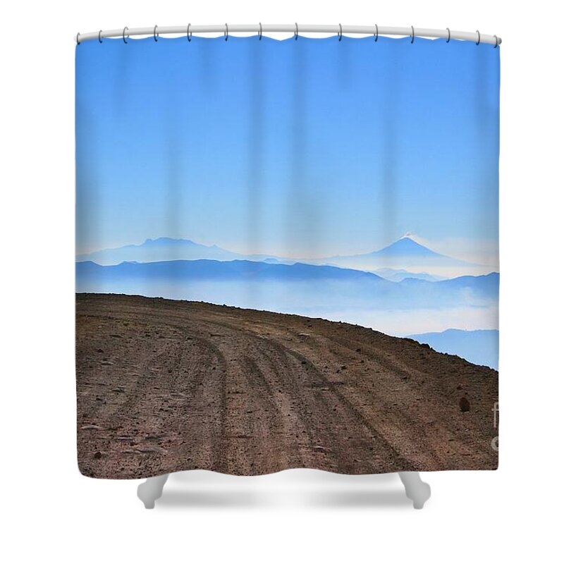 Toluca Shower Curtain featuring the photograph Camino en Volcan Nevado de Toluca by Francisco Pulido
