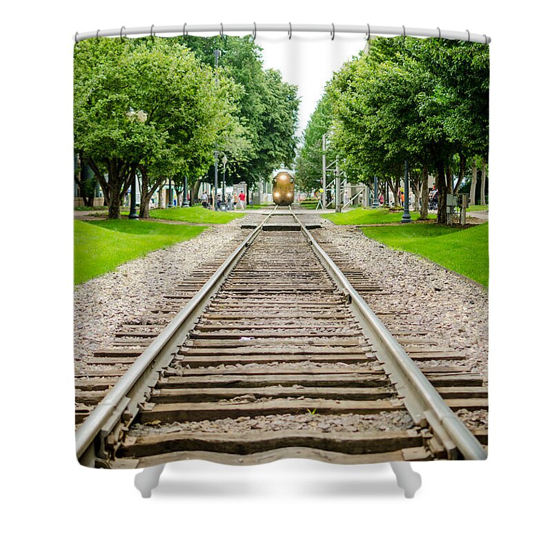 Cedar Rapids Shower Curtain featuring the photograph Cedar Rapids Train Coming Down the Tracks by Anthony Doudt