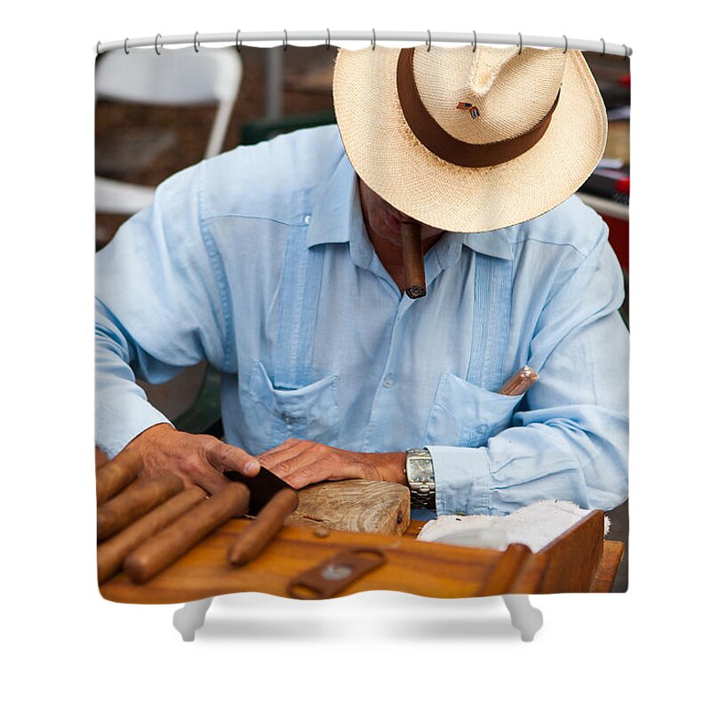 Cuban Shower Curtain featuring the photograph Cigar Maker by Raul Rodriguez