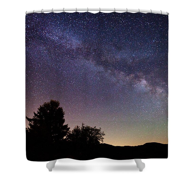 Milky Way Shower Curtain featuring the photograph Coastal Skies by Darren White