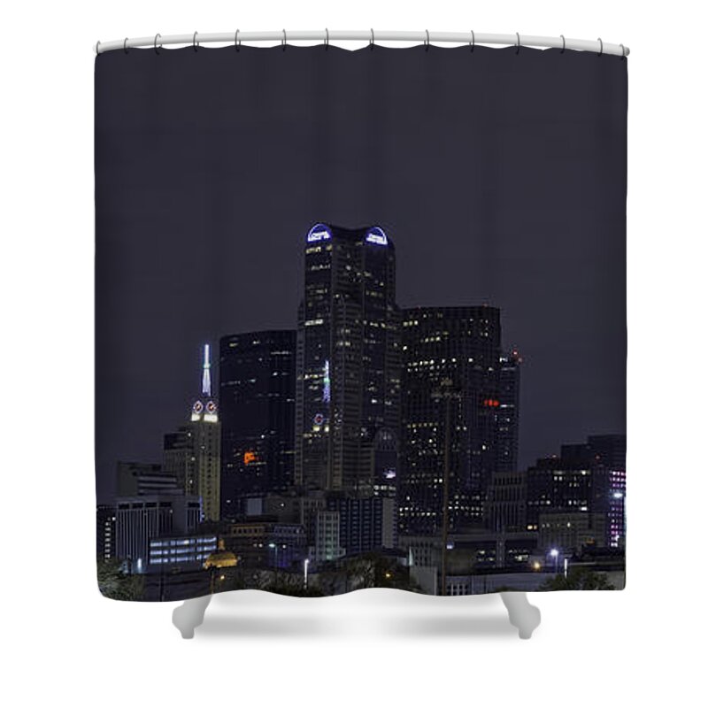 Dallas Shower Curtain featuring the photograph Dallas Skyline South Side by Jonathan Davison