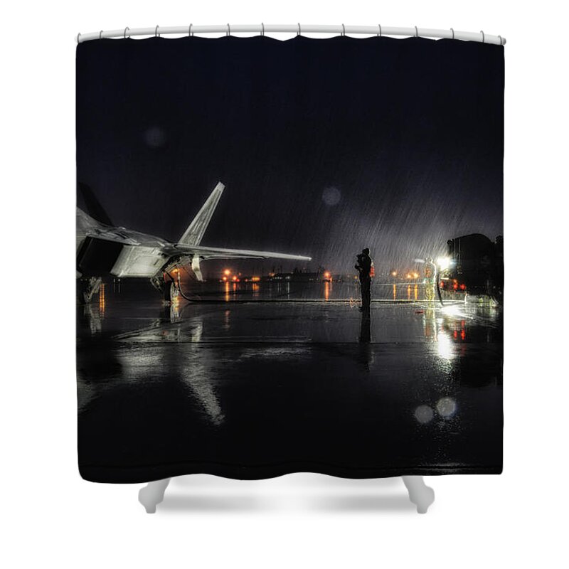 F-22 Shower Curtain featuring the photograph Fueling a Raptor by Mountain Dreams