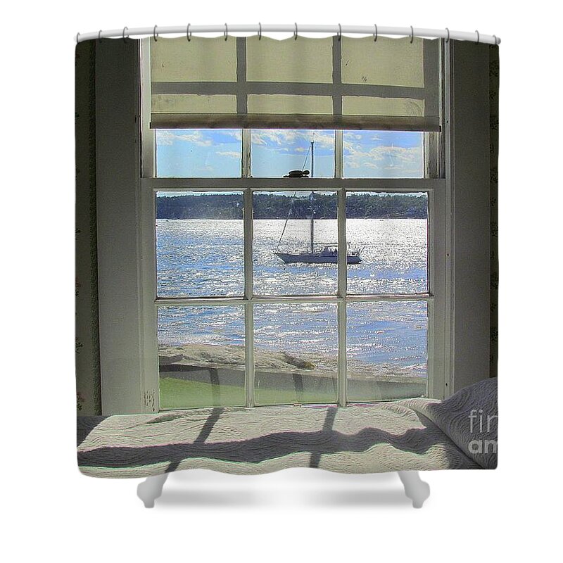 Windjammer Days Shower Curtain featuring the photograph Heading Home by Elizabeth Dow
