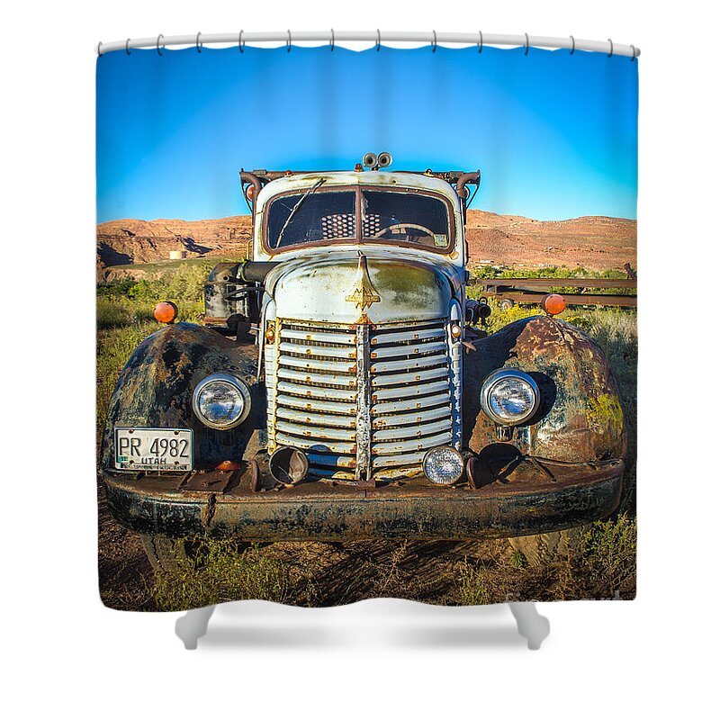 Bob And Nancy Kendrick Shower Curtain featuring the photograph Here's Looking at You by Bob and Nancy Kendrick