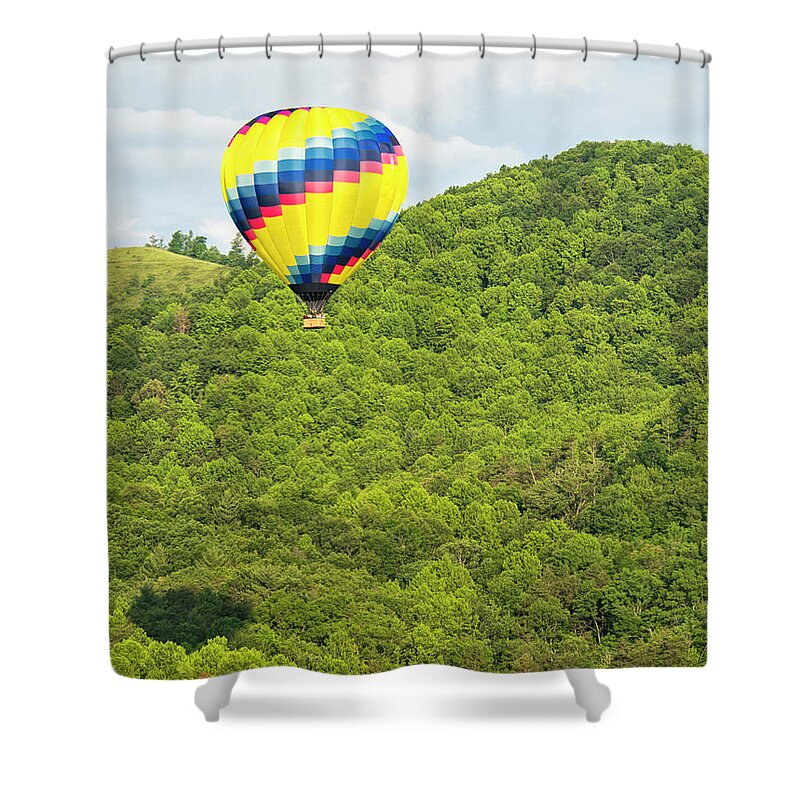 Recreational Pursuit Shower Curtain featuring the photograph Hot Air Balloon In A Blue Sky by Wbritten