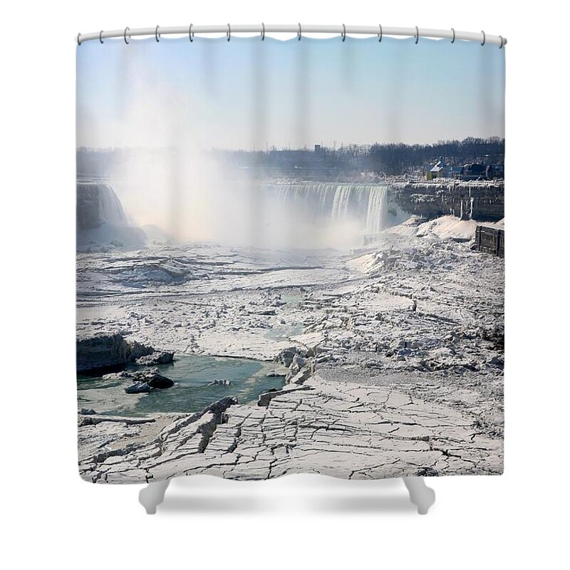 Niagara Falls Shower Curtain featuring the photograph Ice flows at Niagara by Eric Swan